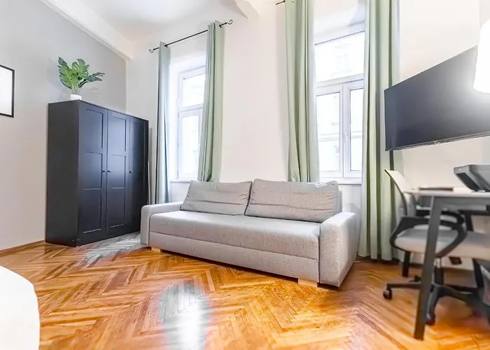 1br Apt. Near The Danube & Prater Stern شقة فيينا